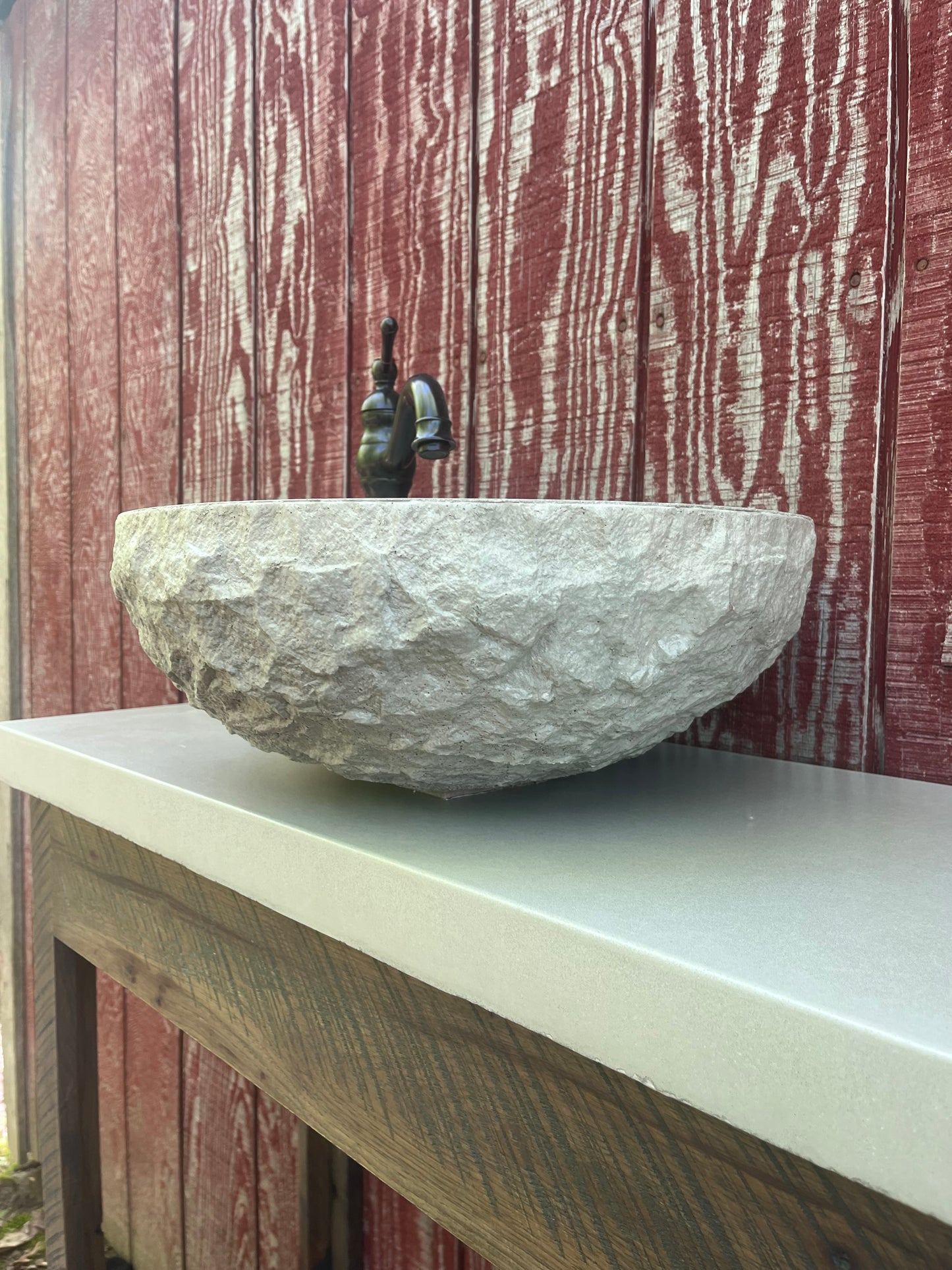 Concrete vessel sink in Classic Grey.